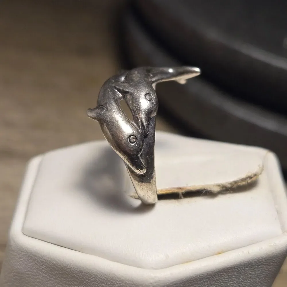 Dolphins vintage sterling silver ring sz 6.5